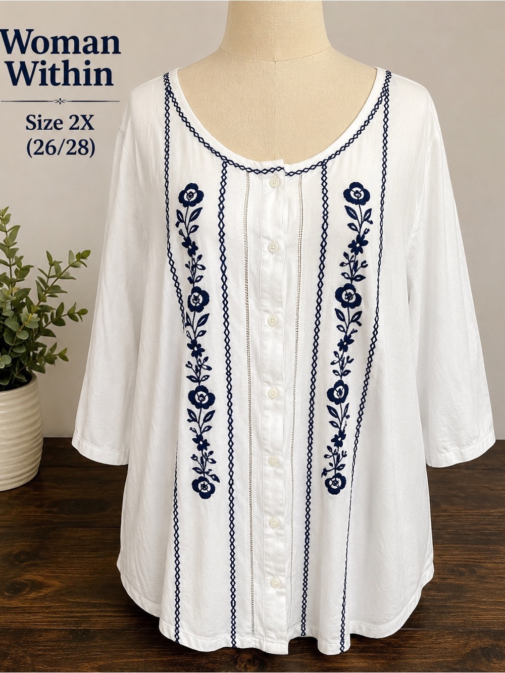 Woman Within 2X White Blue Embroidered Boho Tunic Top Cotton Rayon 26/28